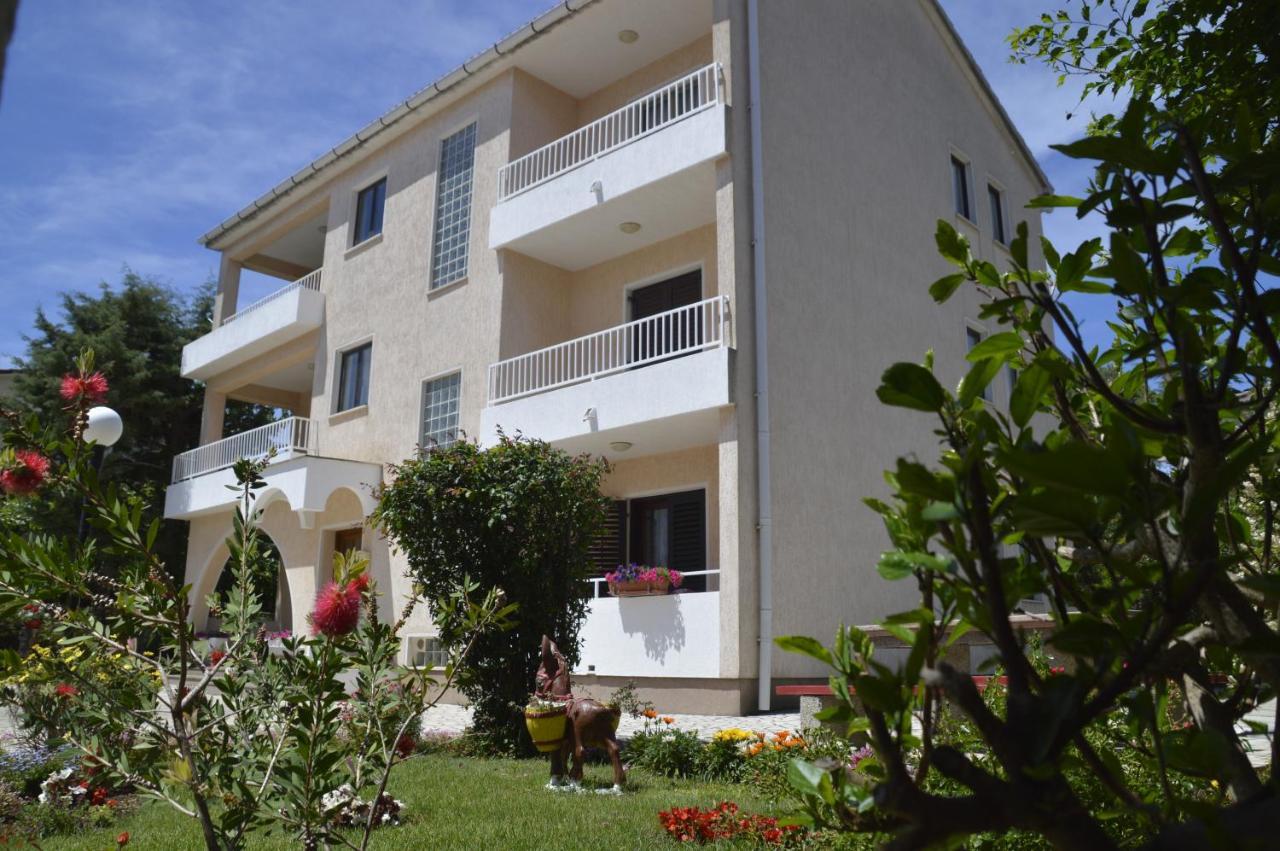 Apartment Lidija 크르크 외부 사진